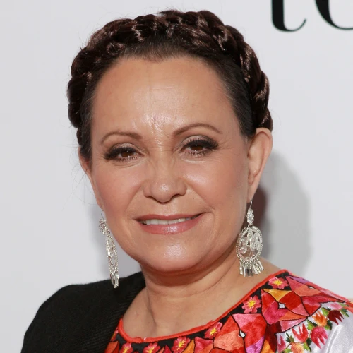 Adriana Barraza