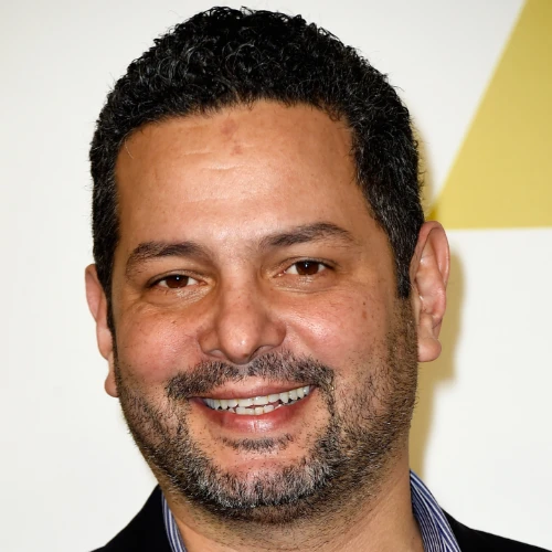 Alexander Dinelaris