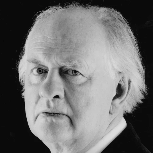 Oliver Ford Davies