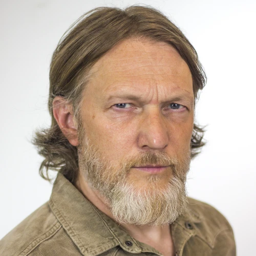 Peter Theobalds